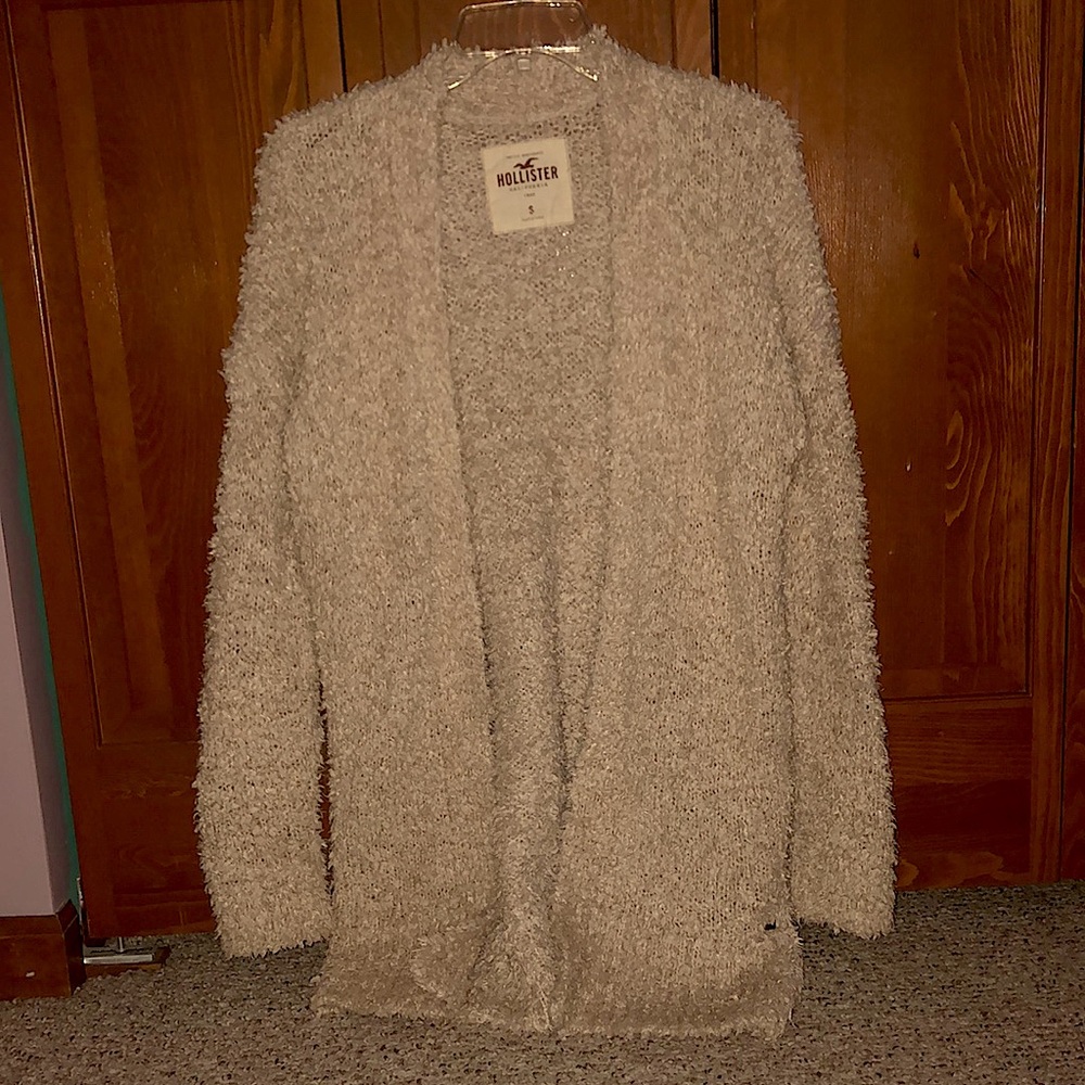 Tan SOFT Hollister cardigan